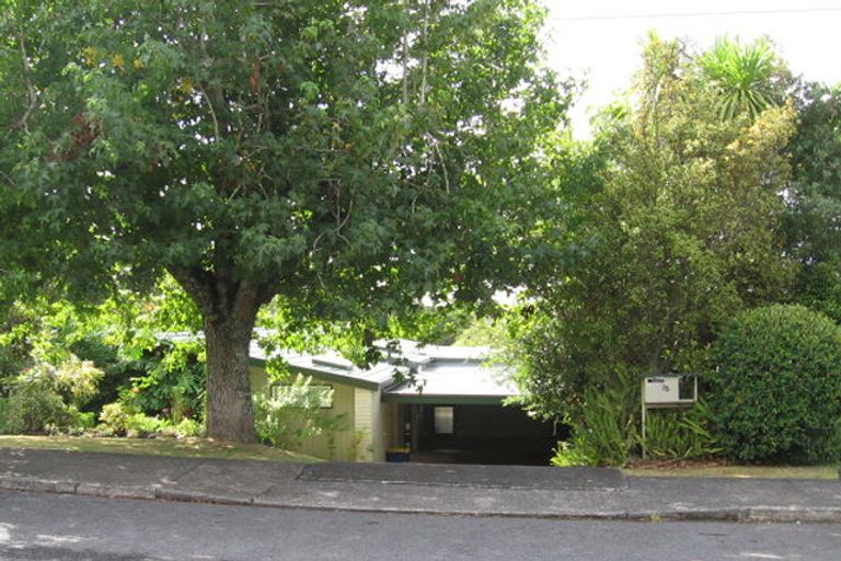 Photo of property in 78 Parr Terrace, Castor Bay, Auckland, 0620