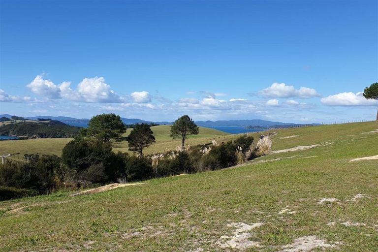 Photo of property in 326 Wharau Road, Kerikeri, 0293