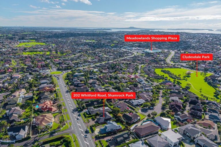 Photo of property in 202 Whitford Road, Shamrock Park, Auckland, 2016