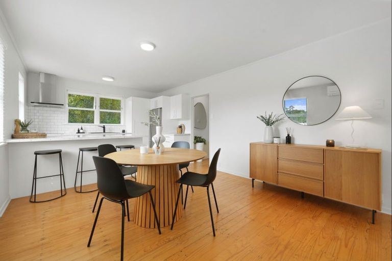 Photo of property in 7 Mcphail Street, Birkdale, Auckland, 0626