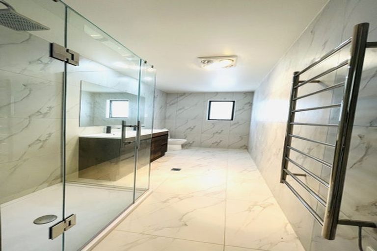 Photo of property in 22 Karihi Road, Karaka, 2113