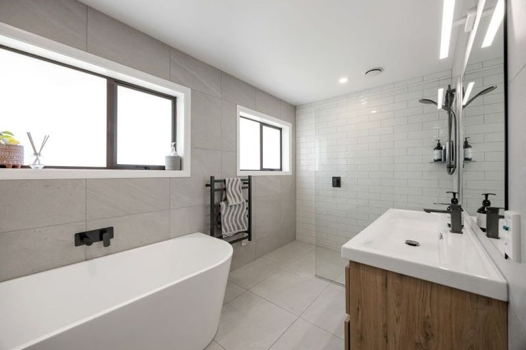 Photo of property in 1845 Kakaramea Road, Ngahinapouri, Hamilton, 3290