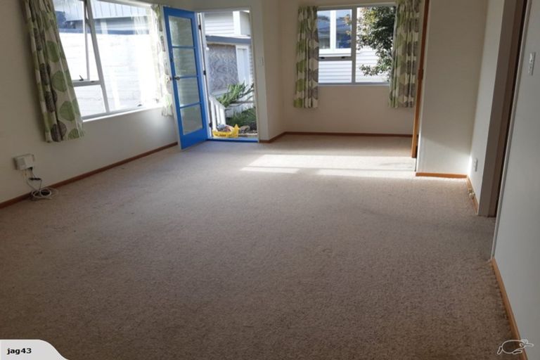 Photo of property in 56f2 Ira Street, Miramar, Wellington, 6022