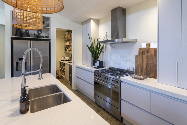 Photo of property in 28 Weatherly Drive, Beachlands, Auckland, 2018