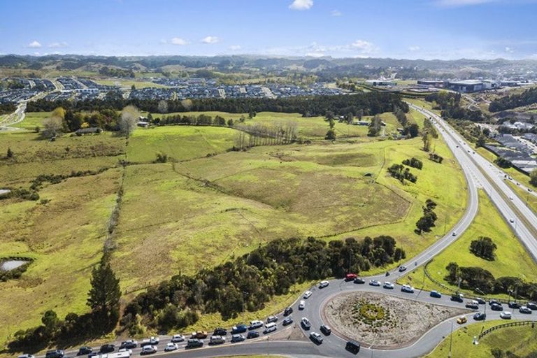 Photo of property in 46 Old Pine Valley Road, Dairy Flat, Silverdale, 0992