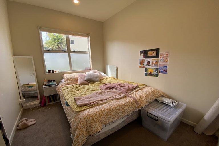 Photo of property in 306u1 Evans Bay Parade, Hataitai, Wellington, 6021