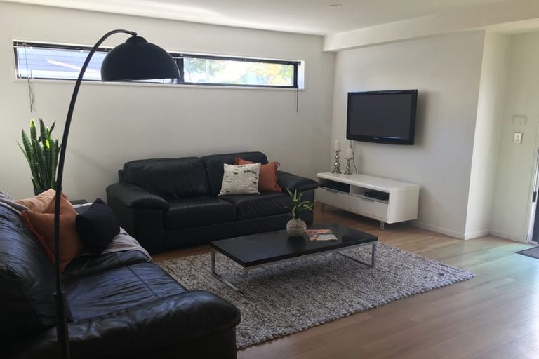 Photo of property in 32a Eversleigh Street, St Albans, Christchurch, 8014