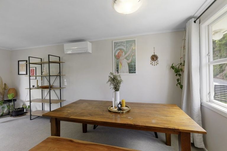 Photo of property in 2 Amos Way, Kingston, Wellington, 6021