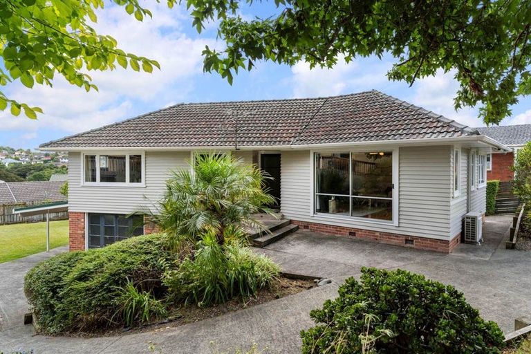 Photo of property in 133 Vodanovich Road, Te Atatu South, Auckland, 0610