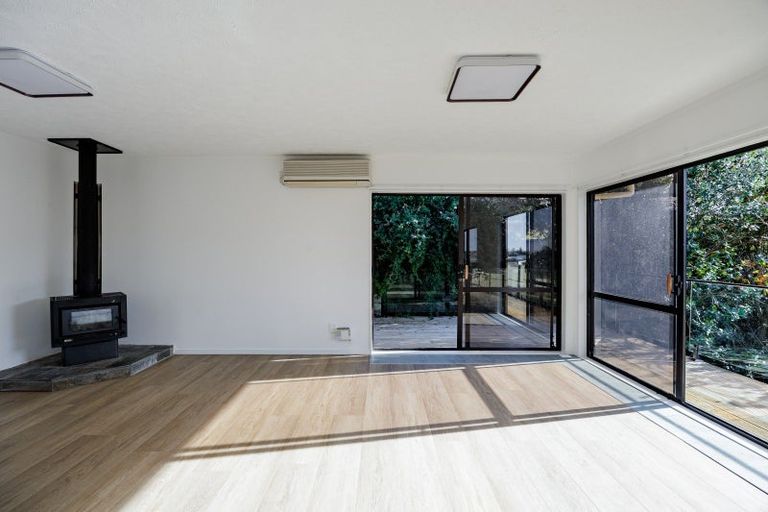 Photo of property in 16 Kokako Place, Taradale, Napier, 4112