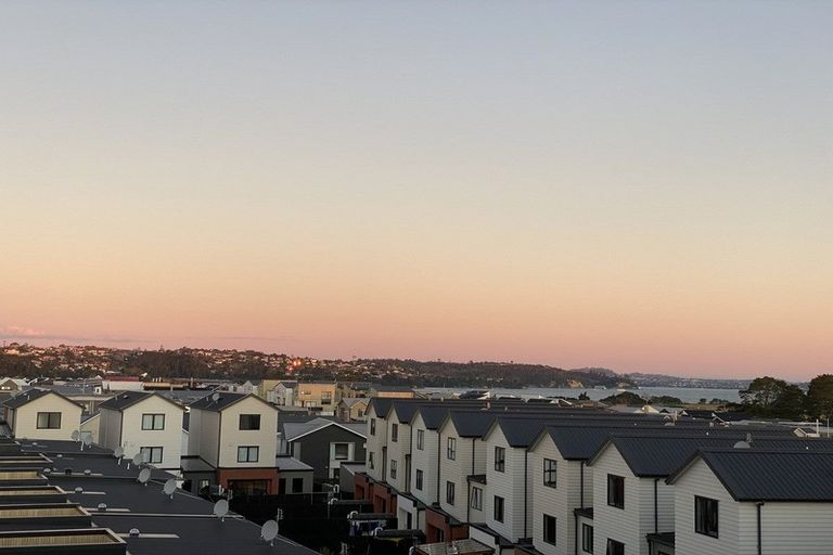 Photo of property in 307/2 Onekiritea Road, Hobsonville, Auckland, 0616