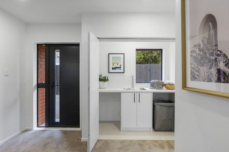 Photo of property in 49 Searells Road, Strowan, Christchurch, 8052