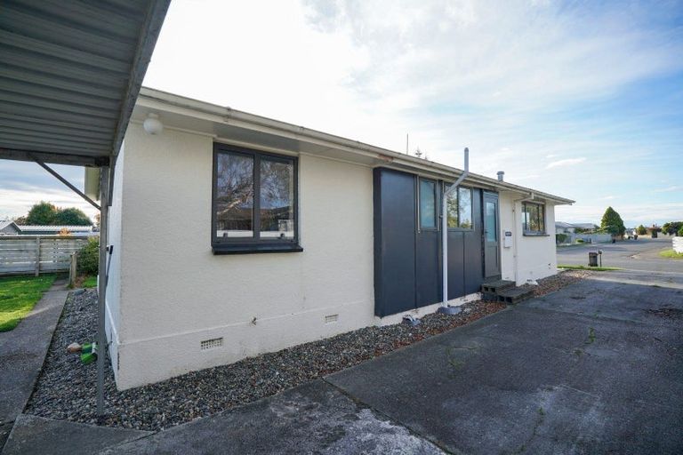 Photo of property in 71 Thornhill Street, Rockdale, Invercargill, 9812