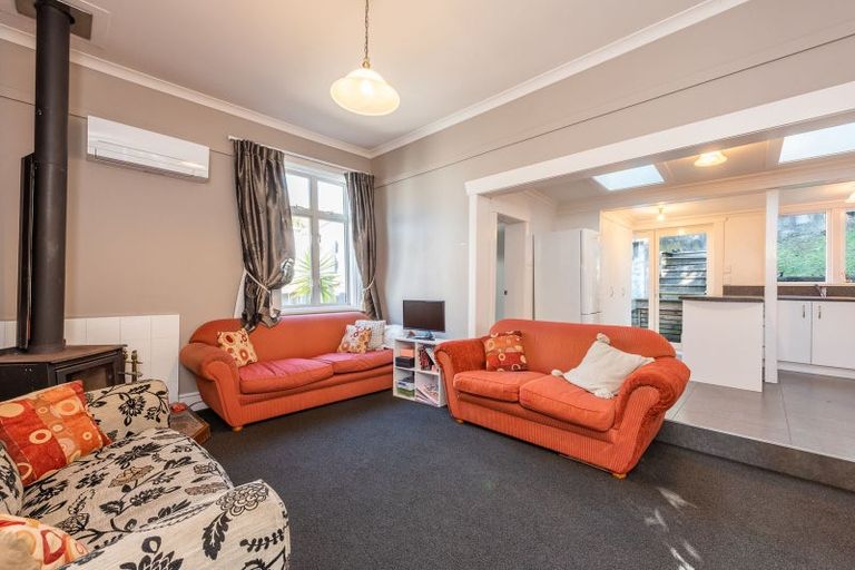 Photo of property in 13 Devon Street, Aro Valley, Wellington, 6021