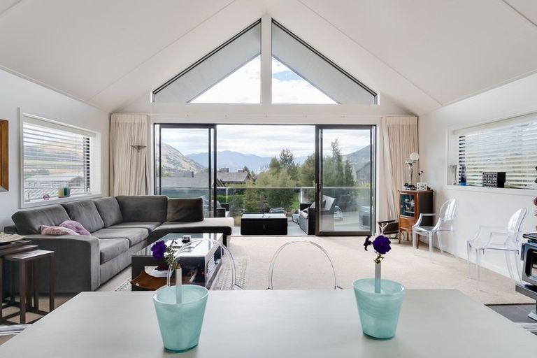 Photo of property in 37 Mcadam Drive, Jacks Point, Queenstown, 9371
