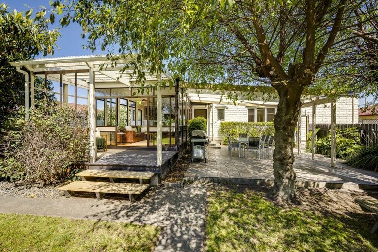 Photo of property in 42 Peddie Street, Taradale, Napier, 4112