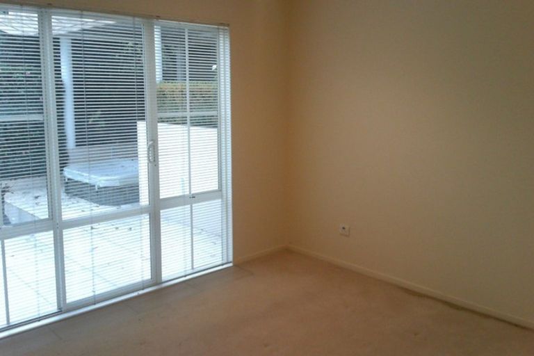 Photo of property in 1 Kurupae Road, Hilltop, Taupo, 3330