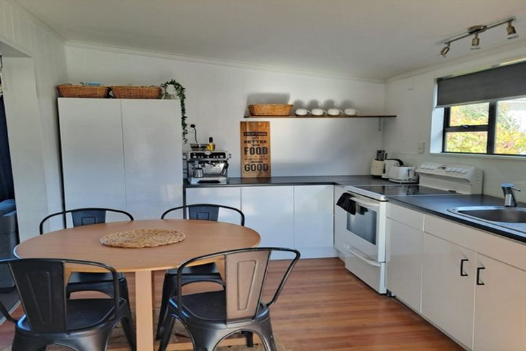 Photo of property in 7 Manse Street, Clinton, 9534