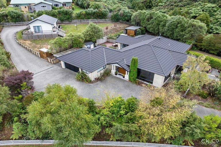 Photo of property in 87 Kirton Drive, Riverstone Terraces, Upper Hutt, 5018
