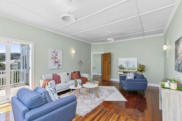 Photo of property in 59 Severn Street, Island Bay, Wellington, 6023