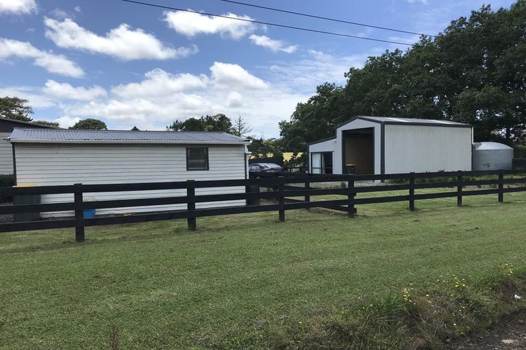 Photo of property in 19 Lloyd Road, Riverhead, Albany, 0793