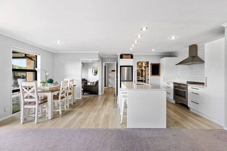 Photo of property in 17 Eyrewell Road, Pegasus, 7612