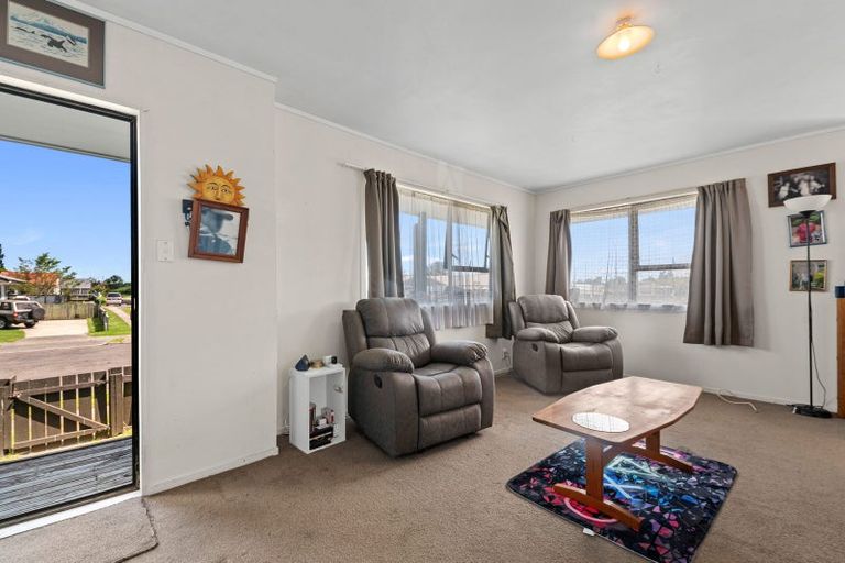 Photo of property in 76a Pohutukawa Drive, Owhata, Rotorua, 3010