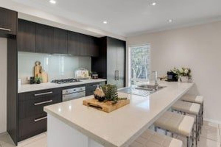 Photo of property in 77 Argento Avenue, Flat Bush, Auckland, 2019