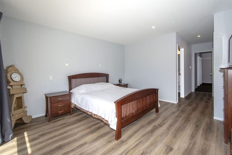 Photo of property in 39 Hardy Street, New Brighton, Christchurch, 8061
