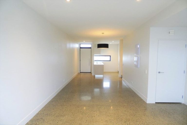 Photo of property in 218 Hobsonville Point Road, Hobsonville, Auckland, 0616