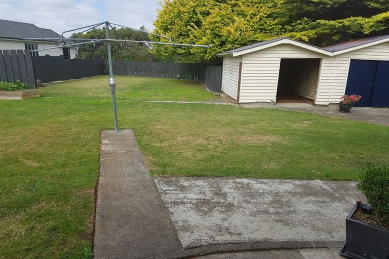 Photo of property in 25 Hospital Street, Dannevirke, 4930