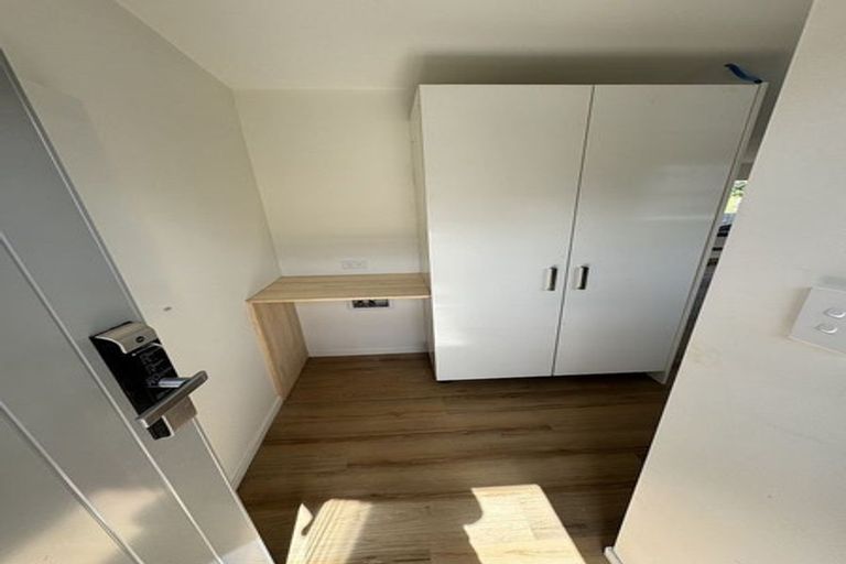 Photo of property in 58c Cedar Heights Avenue, Massey, Auckland, 0614