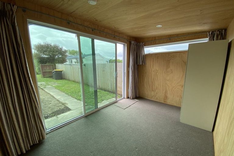 Photo of property in 1/90a Lincoln Road, Hillmorton, Christchurch, 8024