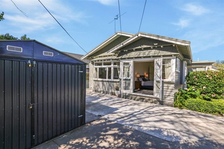 Photo of property in 36 Dominion Avenue, Spreydon, Christchurch, 8024