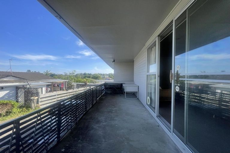 Photo of property in 49 Walworth Avenue, Pakuranga Heights, Auckland, 2010