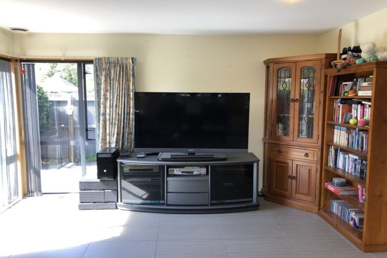 Photo of property in 44 Maxwell Street, Riccarton, Christchurch, 8041