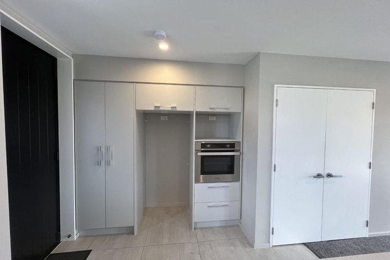 Photo of property in 411d Armagh Street, Linwood, Christchurch, 8011