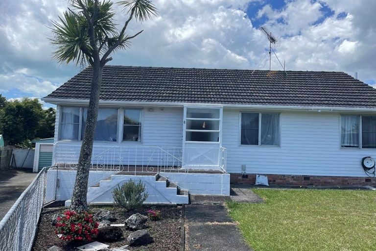 Photo of property in 8 Wyman Place, Pakuranga Heights, Auckland, 2010