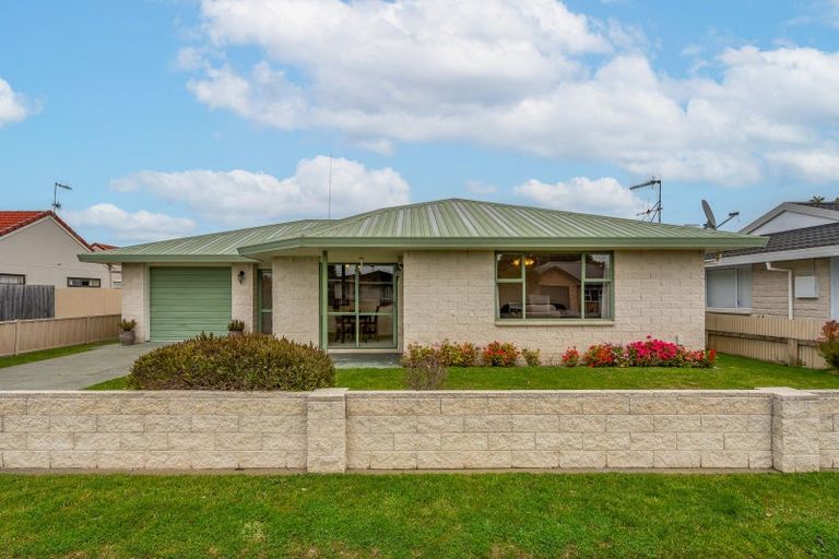 Photo of property in 5 Peddie Street, Taradale, Napier, 4112