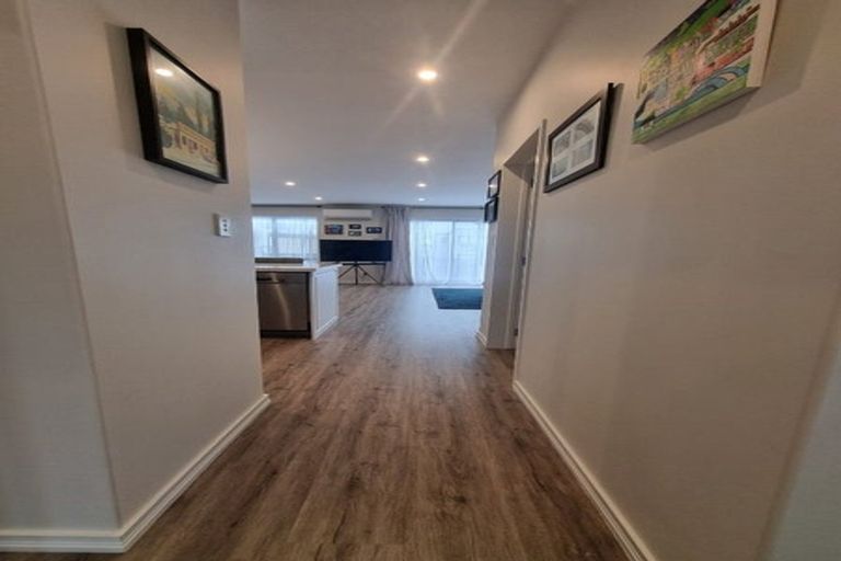 Photo of property in 72 Joshua Carder Drive, Hobsonville, Auckland, 0616