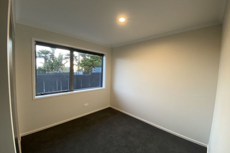 Photo of property in 6a Forlong Rise, Helensville, 0800