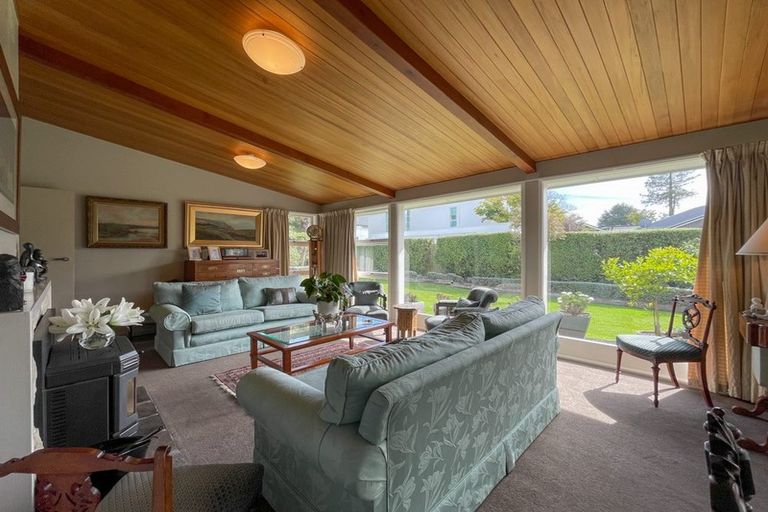 Photo of property in 106 Hinau Street, Riccarton, Christchurch, 8041