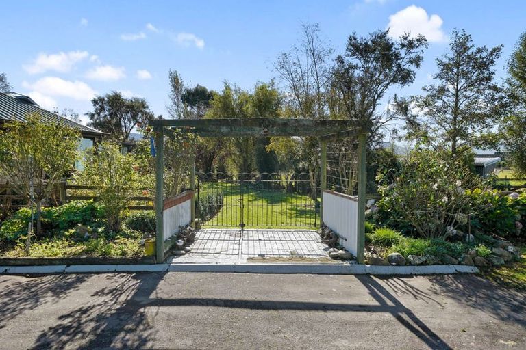 Photo of property in 8 Plachatsh Lane, Oxford, 7430