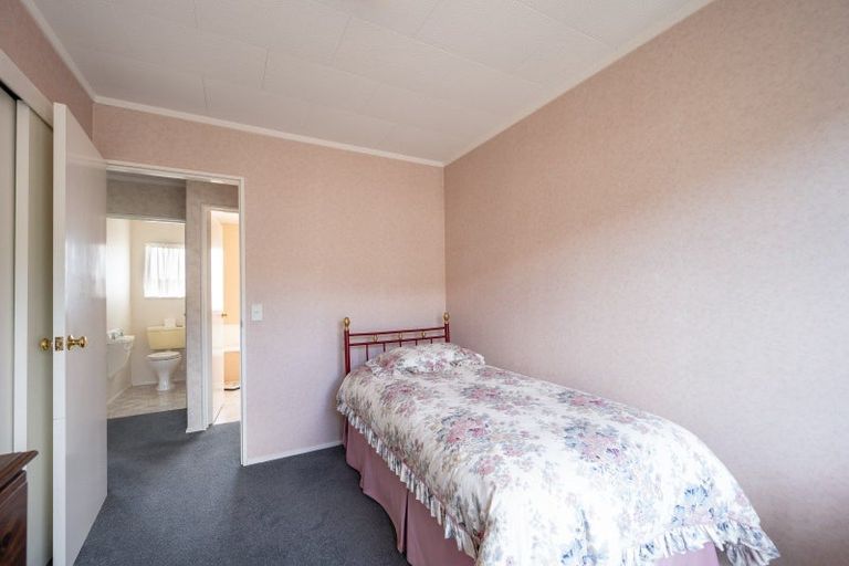 Photo of property in 2/10 Stead Crescent, Stoke, Nelson, 7011
