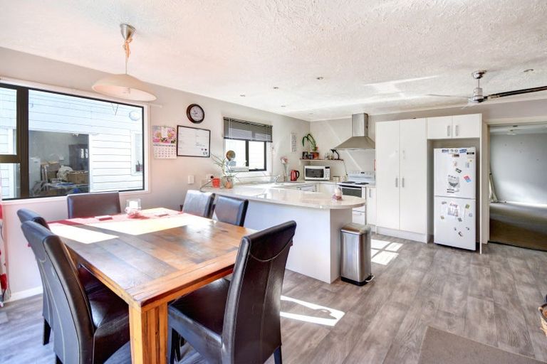 Photo of property in 706 Brighton Road, Ocean View, Dunedin, 9035