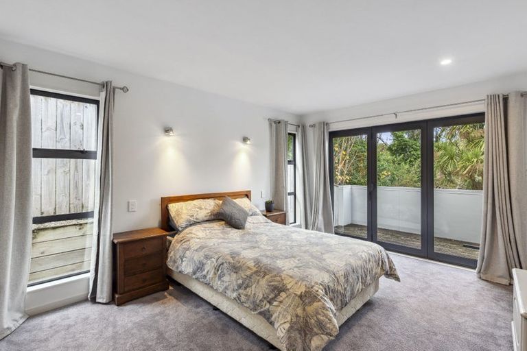 Photo of property in 34 Renown Road, Raumati South, Paraparaumu, 5032