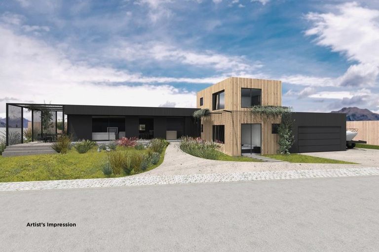 Photo of property in 8 Mcleod Avenue, Wanaka, 9305