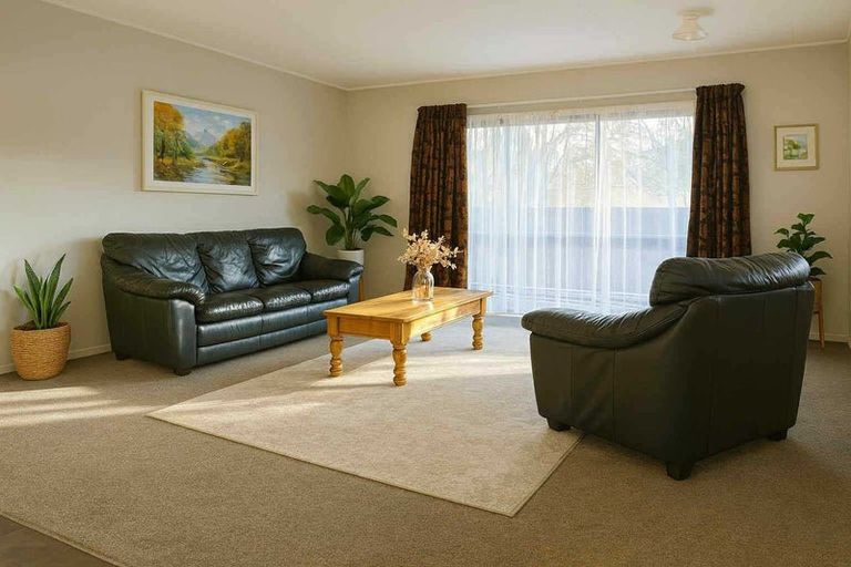 Photo of property in 60c Rata Road, Raumati Beach, Paraparaumu, 5032