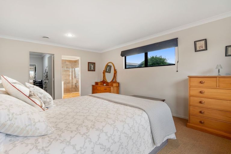 Photo of property in 20 Aranui Drive, Papamoa Beach, Papamoa, 3118