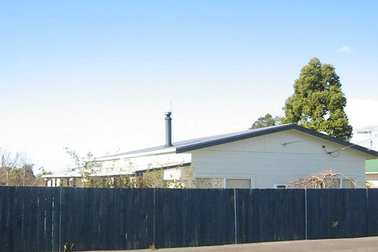 Photo of property in 4 Ngareta Street, Marton, 4710